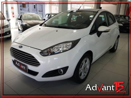 FORD FIESTA 1.6 SE HATCH 16V FLEX 4P POWERSHIFT